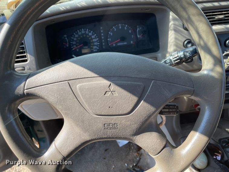 image for item MU9024 2000 Mitsubishi Montero Sport  SUV