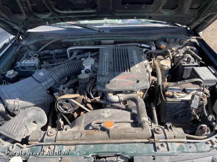 image for item MU9024 2000 Mitsubishi Montero Sport  SUV