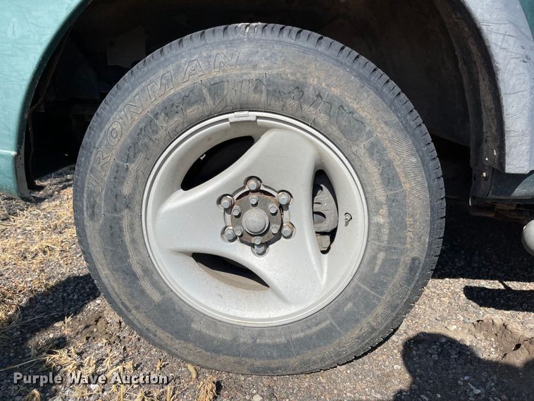 image for item MU9024 2000 Mitsubishi Montero Sport  SUV