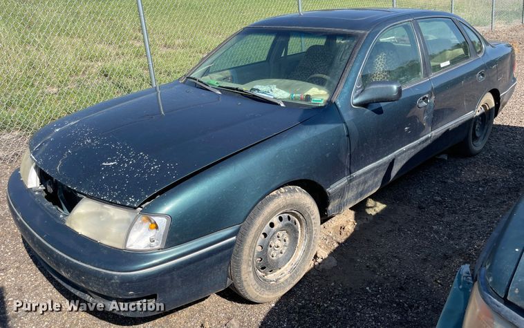 image for item MU9025 1999 Toyota Avalon