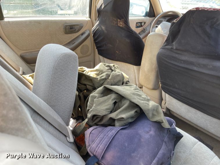 image for item MU9025 1999 Toyota Avalon