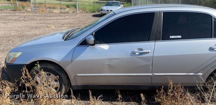 image for item MU9026 2004 Honda Accord