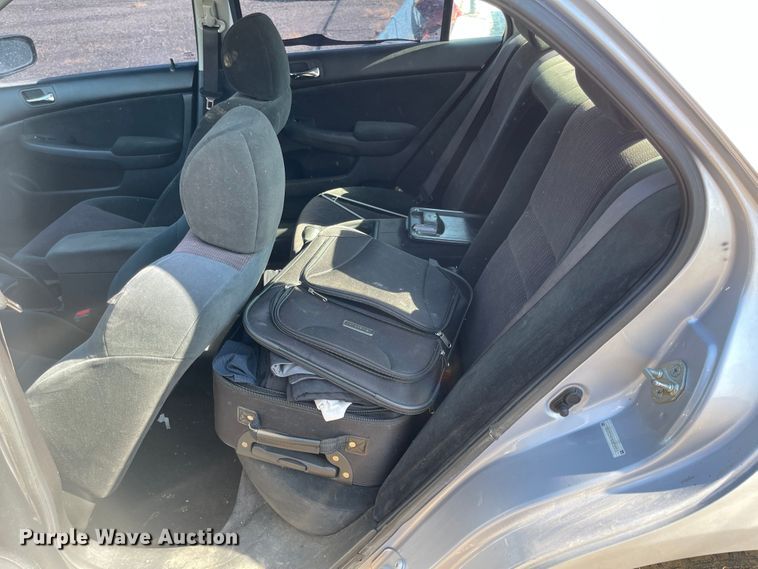 image for item MU9026 2004 Honda Accord