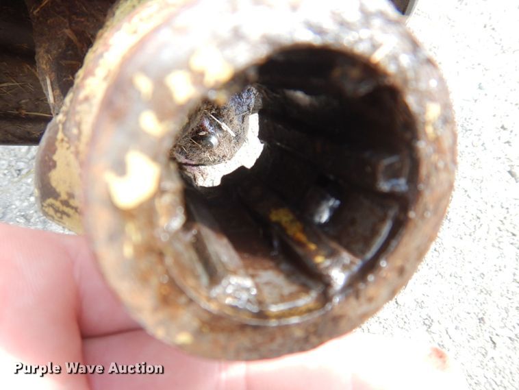 image for item MU9727 Bush Hog 256R  rotary mower