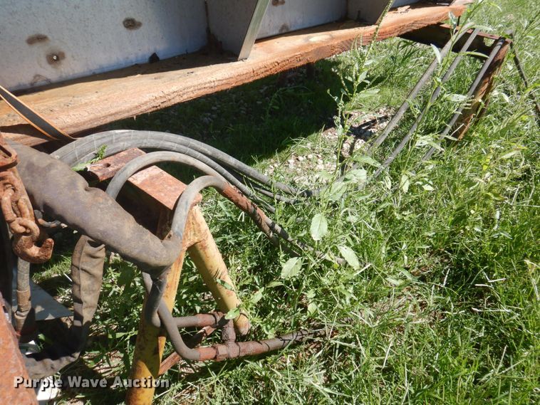 image for item MU9737 Henderson 10X304SSXHYD  stainless steel spreader