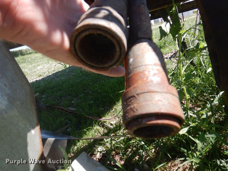 image for item MU9737 Henderson 10X304SSXHYD  stainless steel spreader