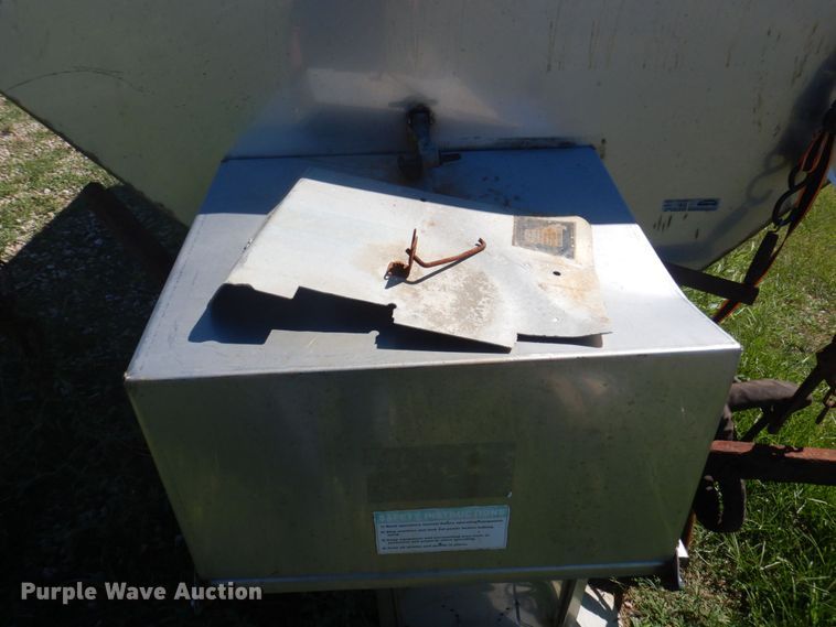 image for item MU9737 Henderson 10X304SSXHYD  stainless steel spreader