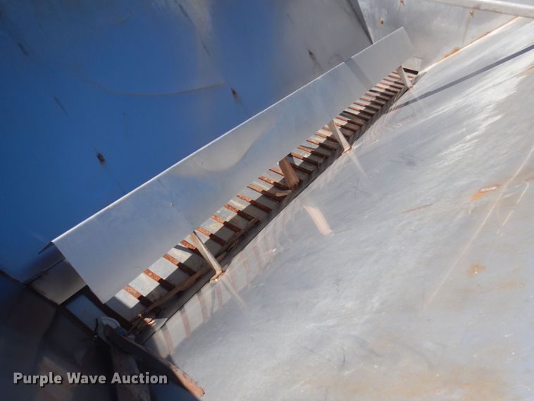 image for item MU9737 Henderson 10X304SSXHYD  stainless steel spreader