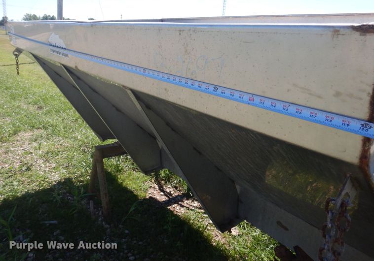 image for item MU9737 Henderson 10X304SSXHYD  stainless steel spreader