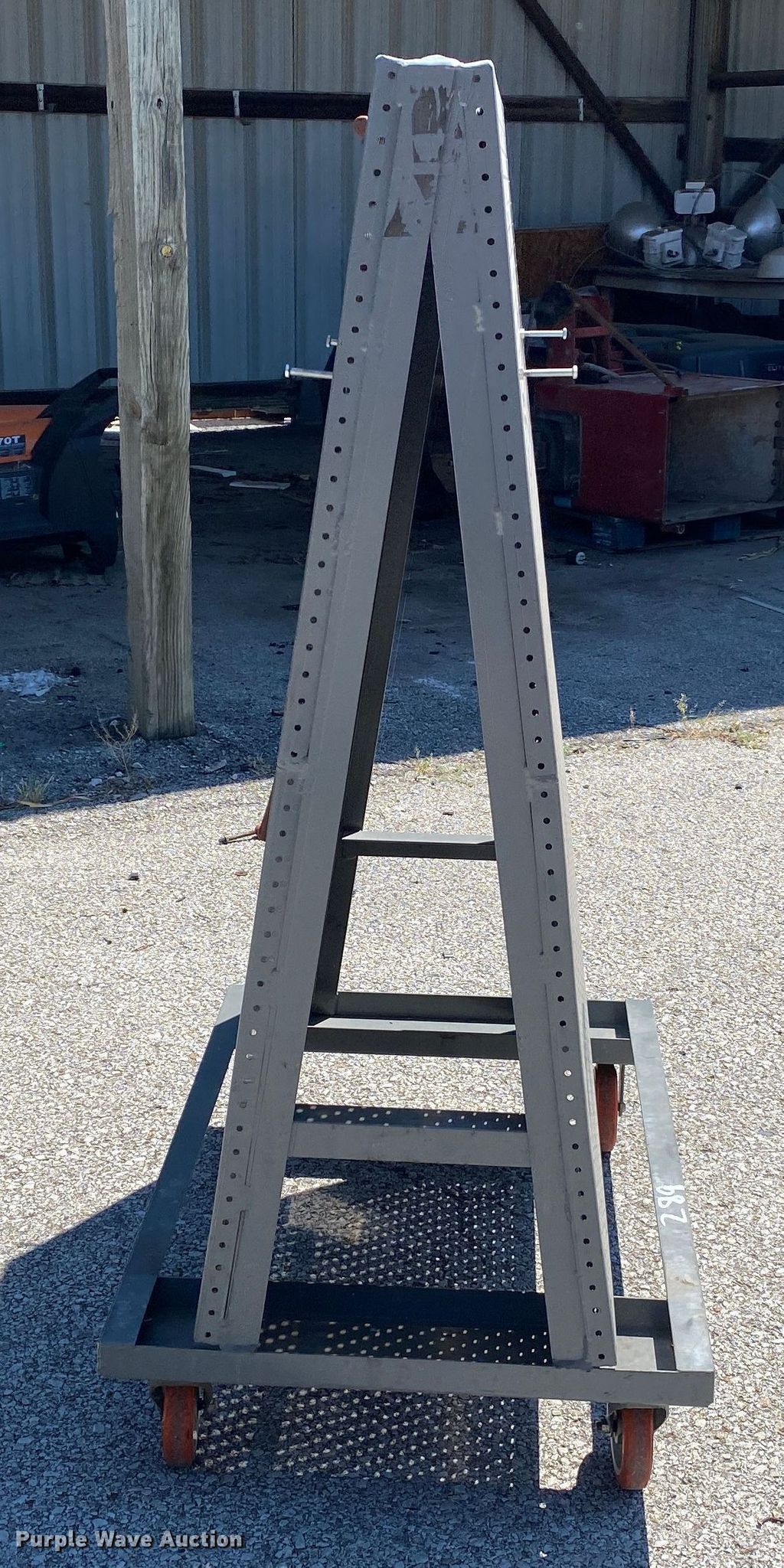 Tool rack in Tulsa, OK Item JA9053 sold Purple Wave