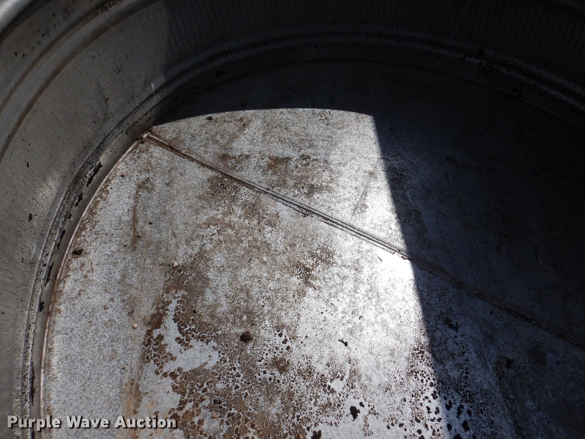 HW Brand stock tank in ster City, IA Item KP9368 sold Purple Wave