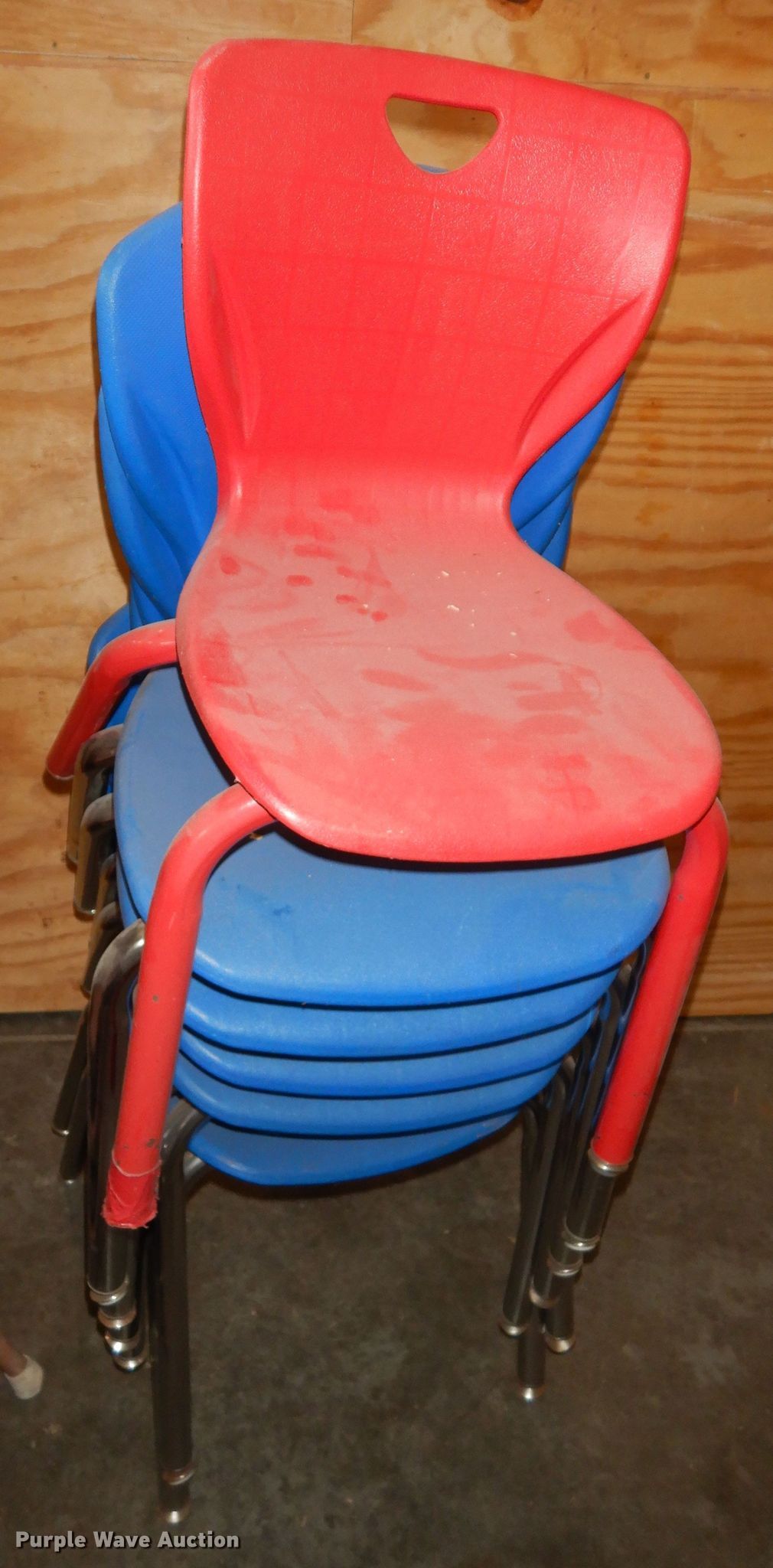 Approx. (23) preschool chairs in Holton, KS Item LR9816 sold Purple