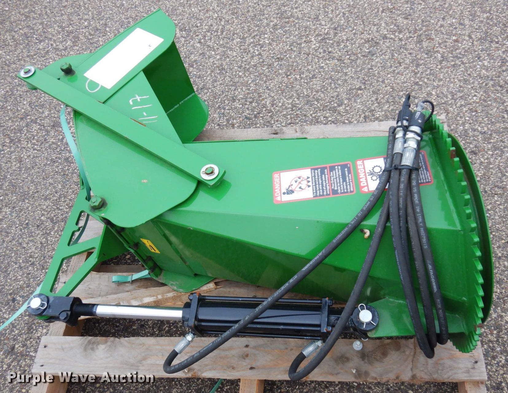 (2) Frontier 6RDF0073 snow blower discharge chutes in Arden Hills, MN Item MH9096 sold