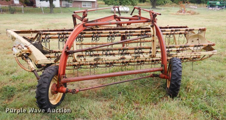 image for item DB7800 New Holland 259  hay rake