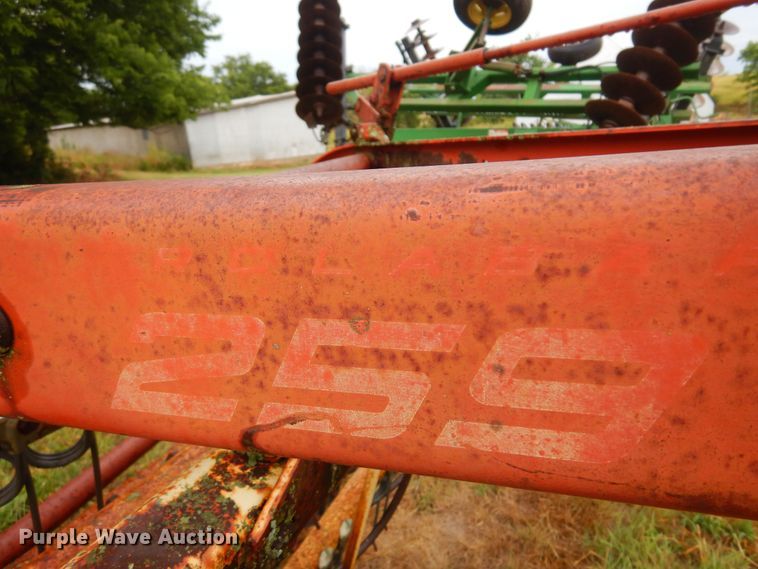 image for item DB7800 New Holland 259  hay rake