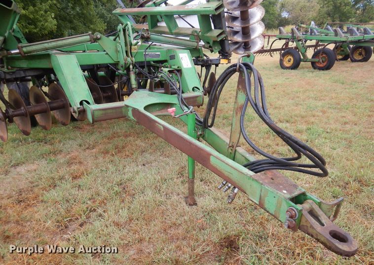 image for item DB7801 John Deere 630  tandem disk