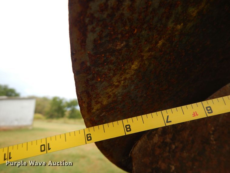 image for item DB7801 John Deere 630  tandem disk