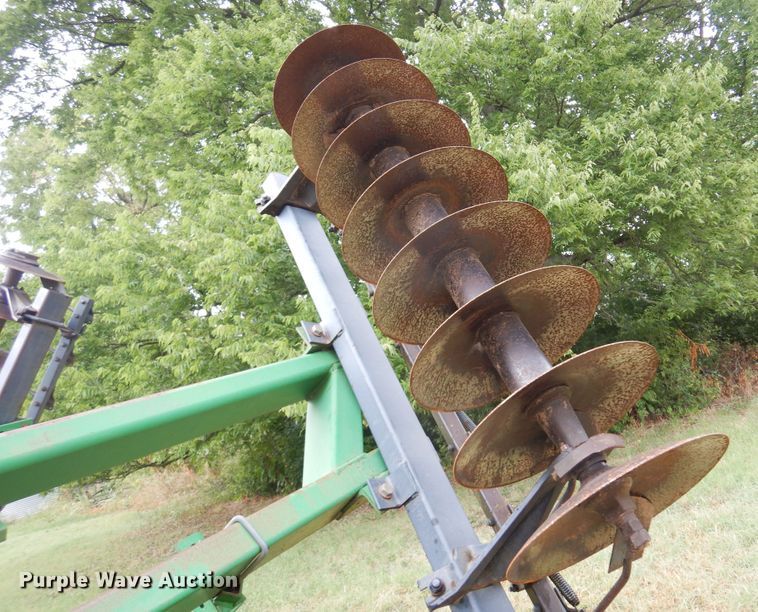 image for item DB7801 John Deere 630  tandem disk