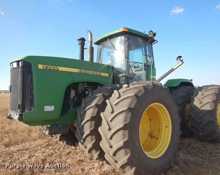 image for item DB7806 2001 John Deere 9300  4WD tractor