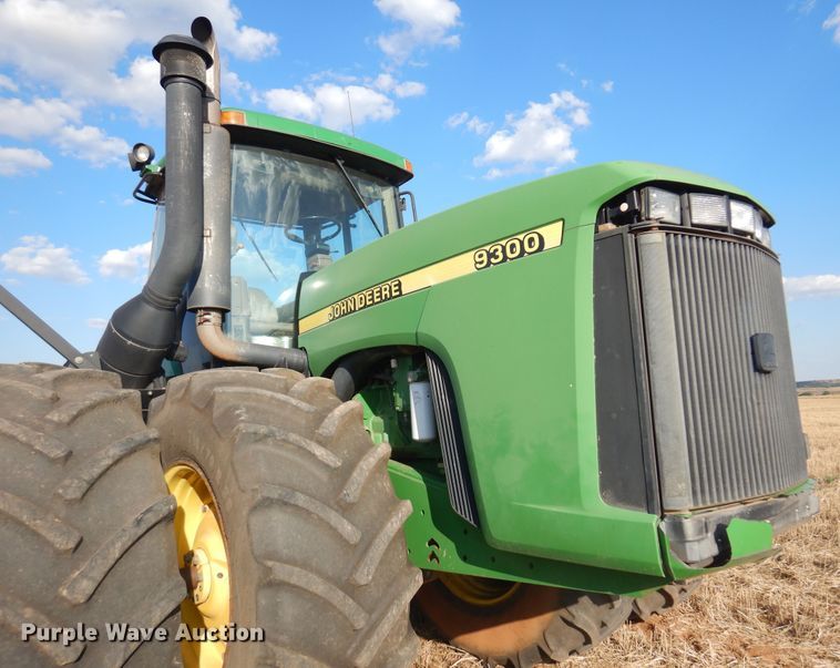 image for item DB7806 2001 John Deere 9300  4WD tractor