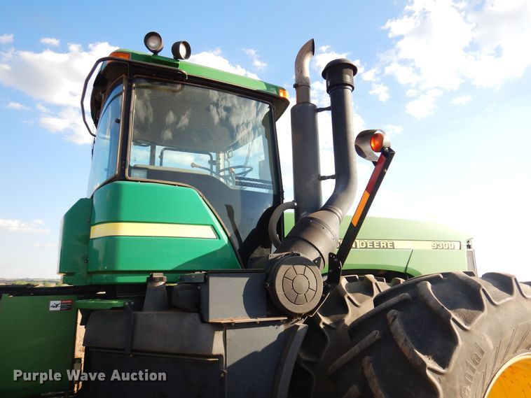 image for item DB7806 2001 John Deere 9300  4WD tractor