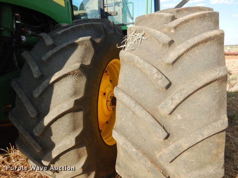 image for item DB7806 2001 John Deere 9300  4WD tractor