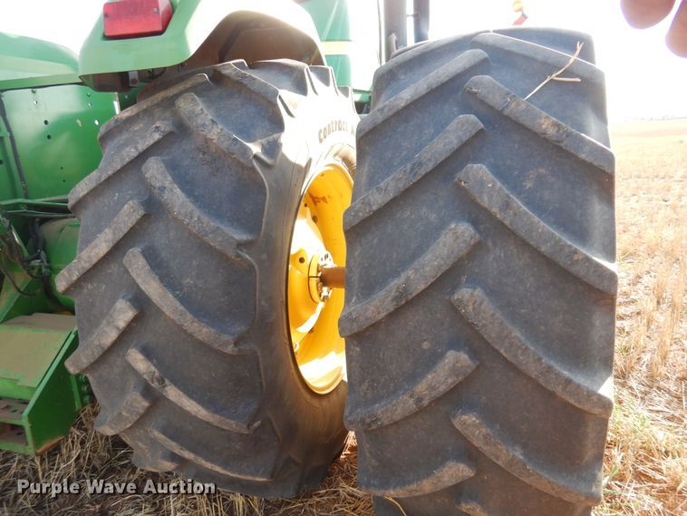 image for item DB7806 2001 John Deere 9300  4WD tractor