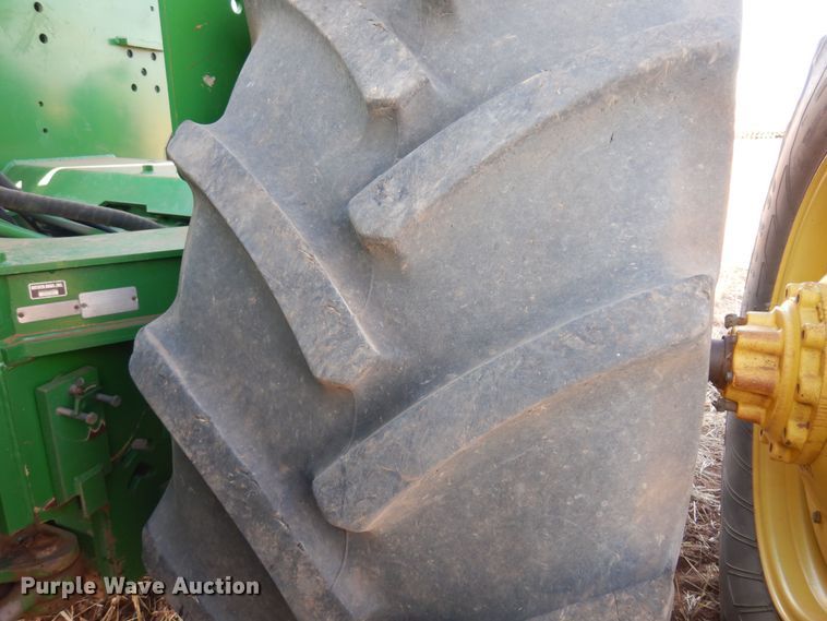 image for item DB7806 2001 John Deere 9300  4WD tractor