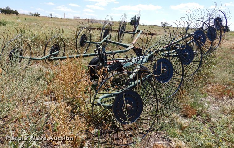 image for item DB7815 Panorama  hay rake