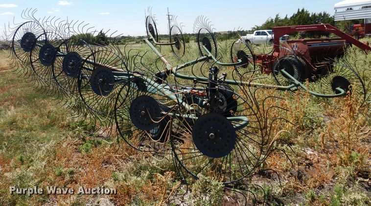 image for item DB7815 Panorama  hay rake