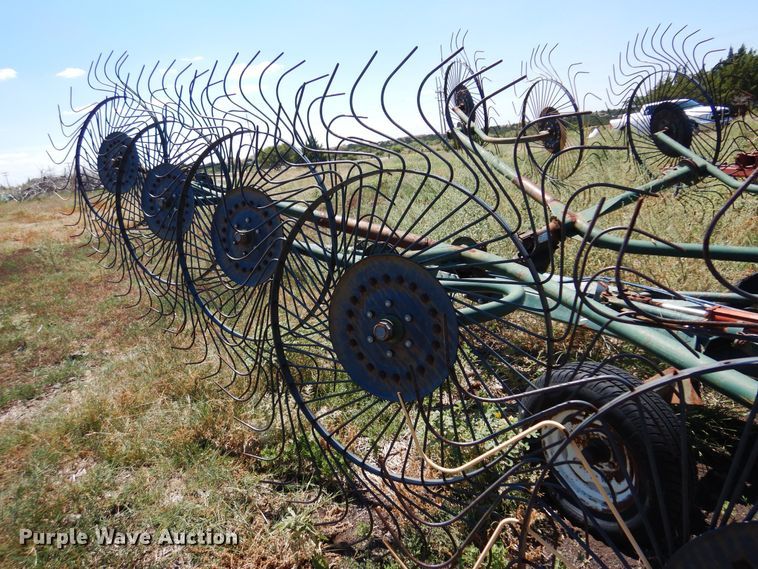 image for item DB7815 Panorama  hay rake