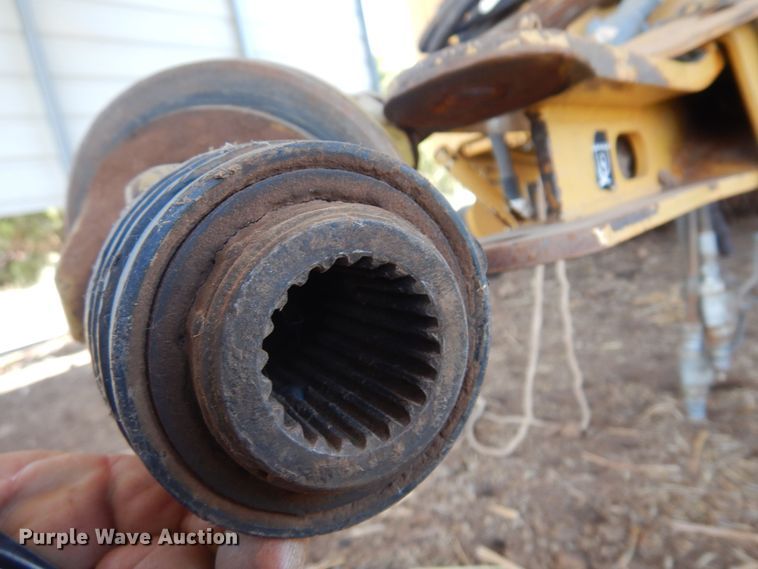 image for item DB7819 Vermeer 605 Super M  round baler