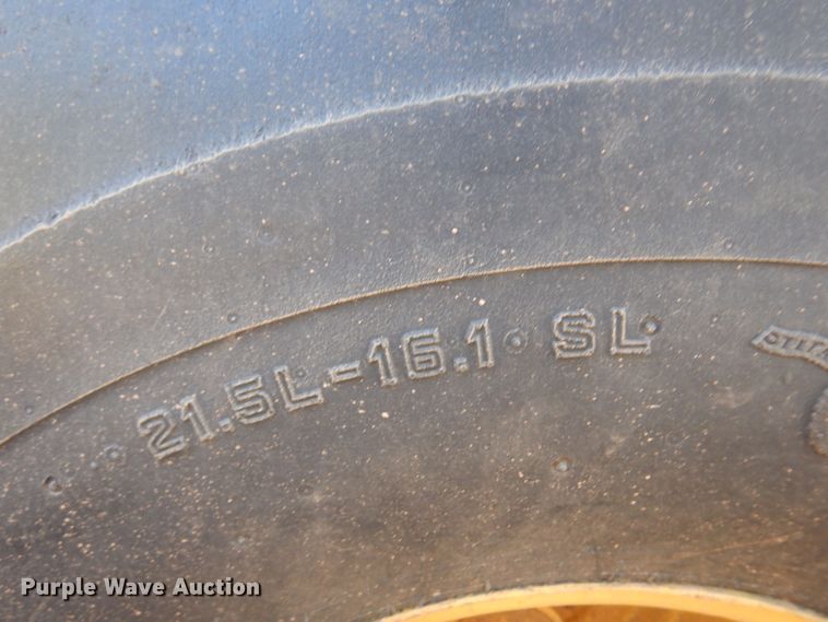 image for item DB7819 Vermeer 605 Super M  round baler