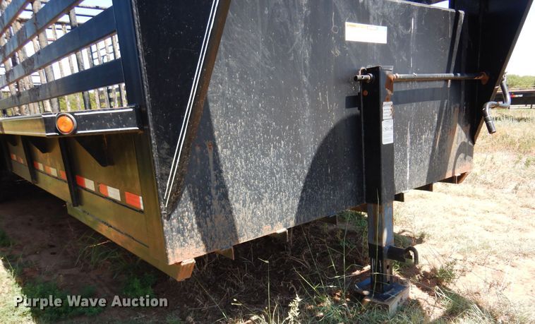 image for item DB7823 2015 Delco  livestock trailer