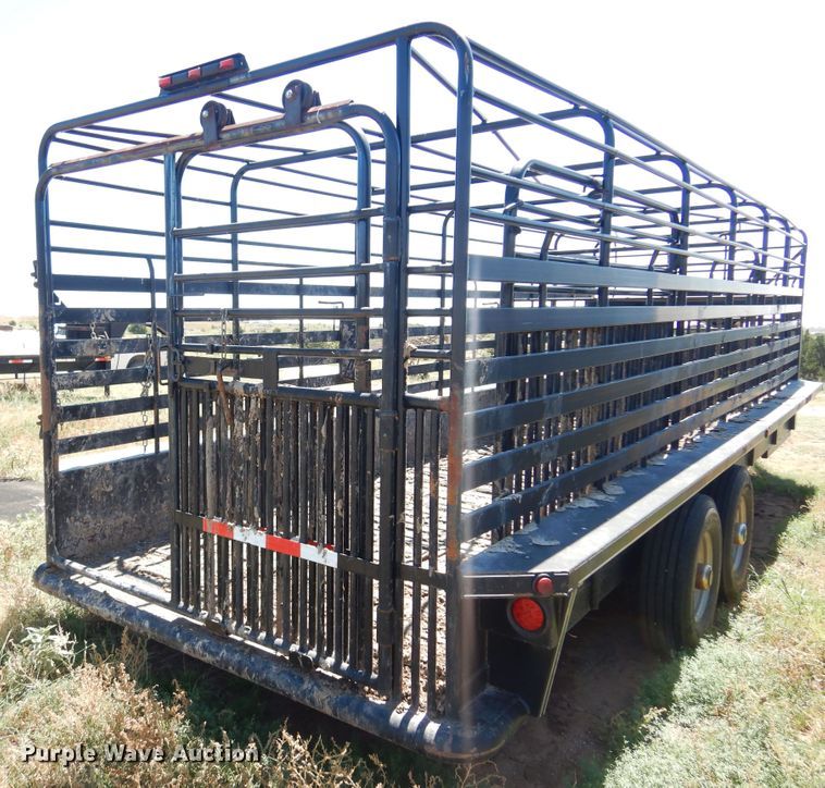 image for item DB7823 2015 Delco  livestock trailer