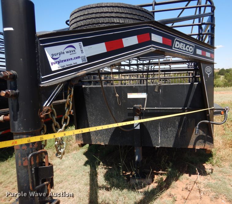 image for item DB7823 2015 Delco  livestock trailer