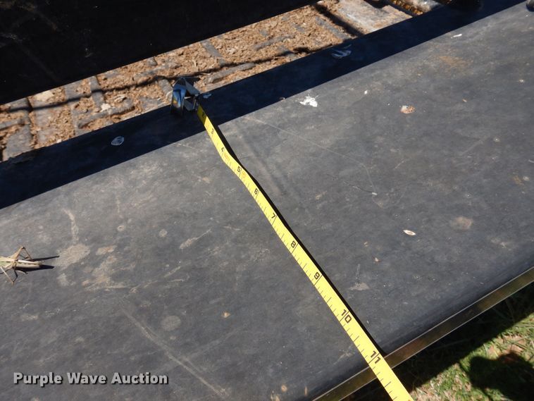 image for item DB7823 2015 Delco  livestock trailer