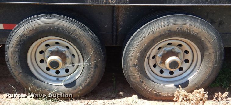 image for item DB7823 2015 Delco  livestock trailer