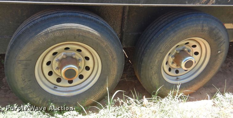 image for item DB7823 2015 Delco  livestock trailer