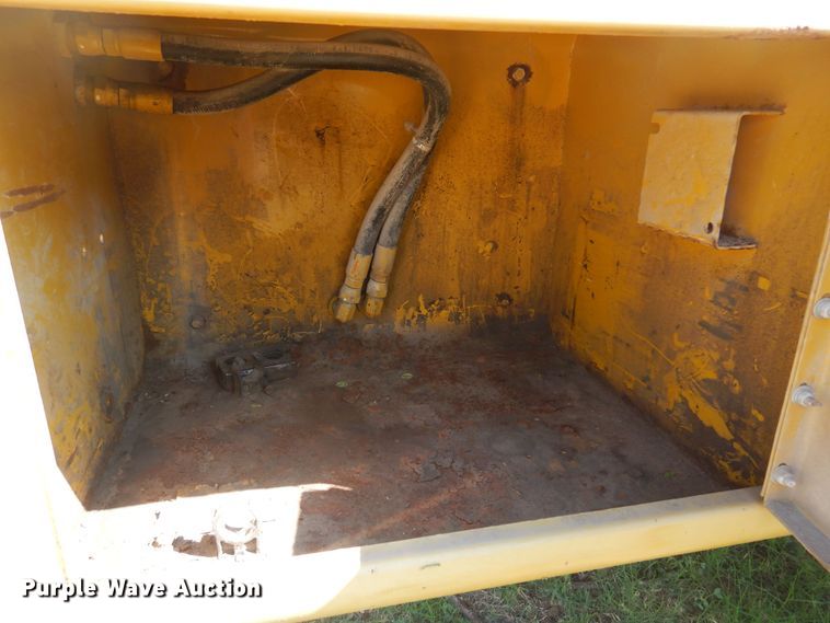 image for item DB7824 2000 Ag-Chem TerraGator 8104  applicator cab and chassis