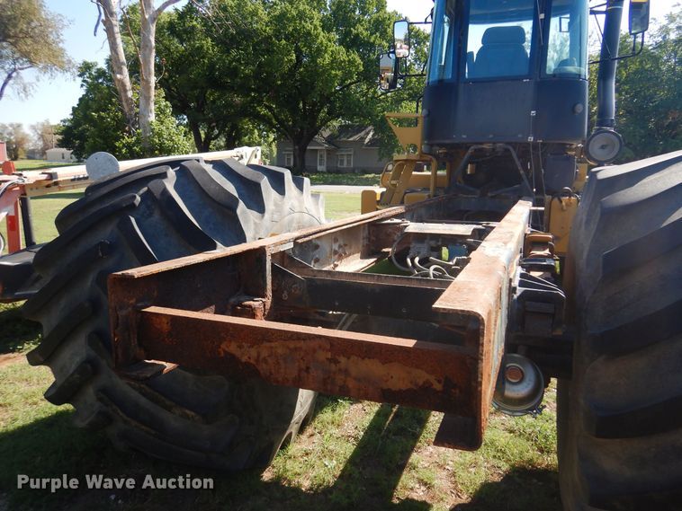 image for item DB7824 2000 Ag-Chem TerraGator 8104  applicator cab and chassis