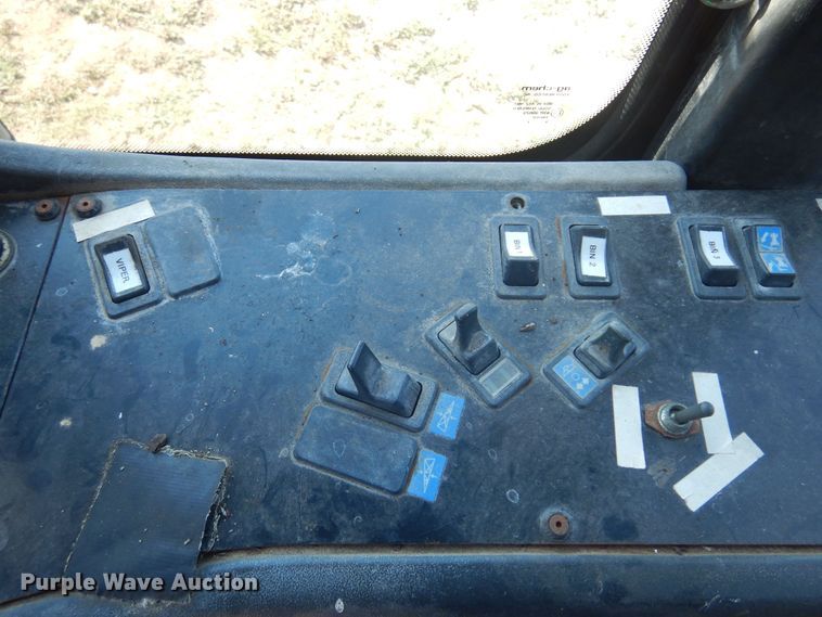 image for item DB7824 2000 Ag-Chem TerraGator 8104  applicator cab and chassis