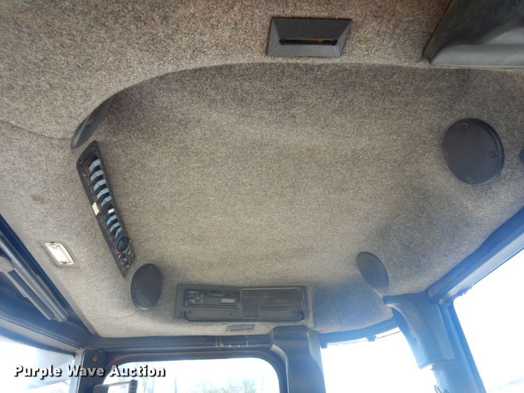 image for item DB7824 2000 Ag-Chem TerraGator 8104  applicator cab and chassis