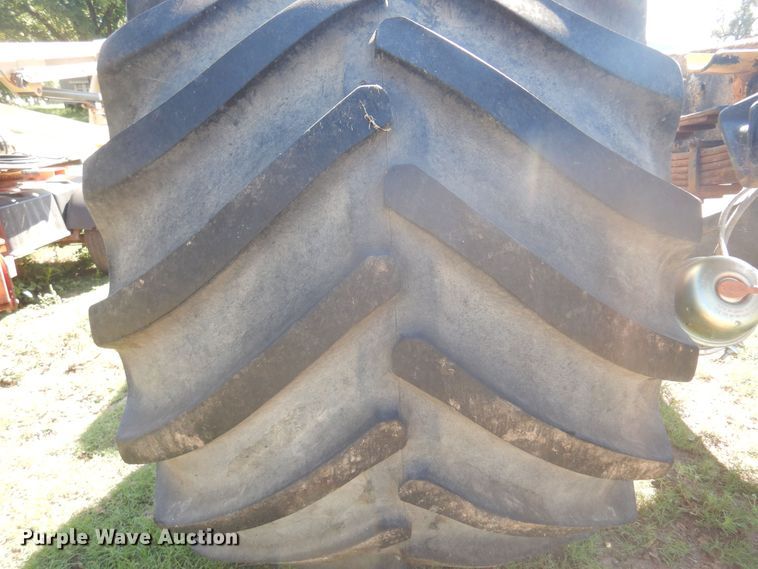 image for item DB7824 2000 Ag-Chem TerraGator 8104  applicator cab and chassis