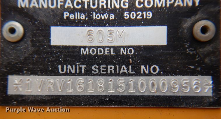 image for item DB7831 2005 Vermeer 605M  round baler