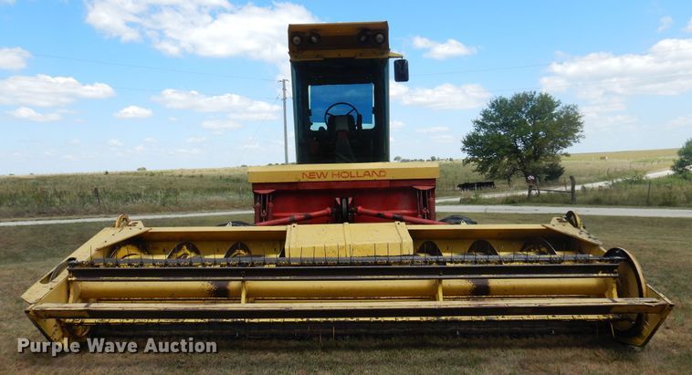 image for item DB7832 New Holland 1112  windrower