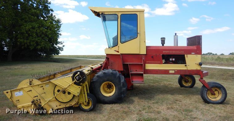 image for item DB7832 New Holland 1112  windrower