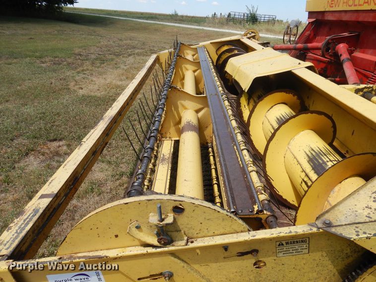 image for item DB7832 New Holland 1112  windrower