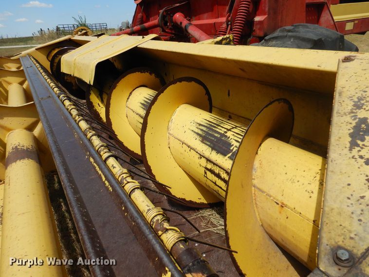 image for item DB7832 New Holland 1112  windrower