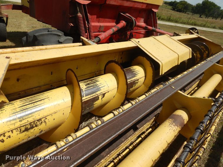 image for item DB7832 New Holland 1112  windrower